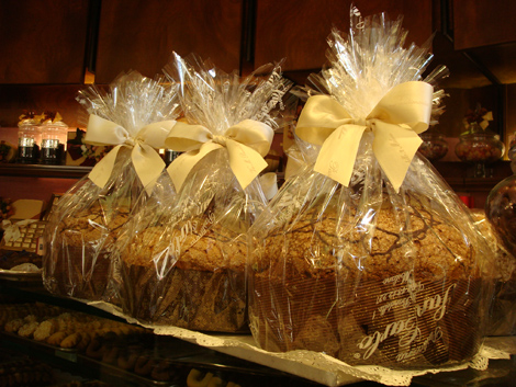 panettoni della Pasticceria S.Carlo a Milano