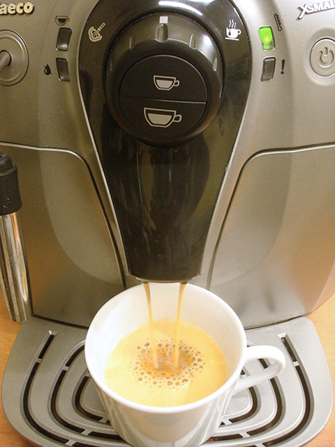 la nuova macchina da caffè espresso XSmall di Philips Saeco | ©foto Sandra Longinotti
